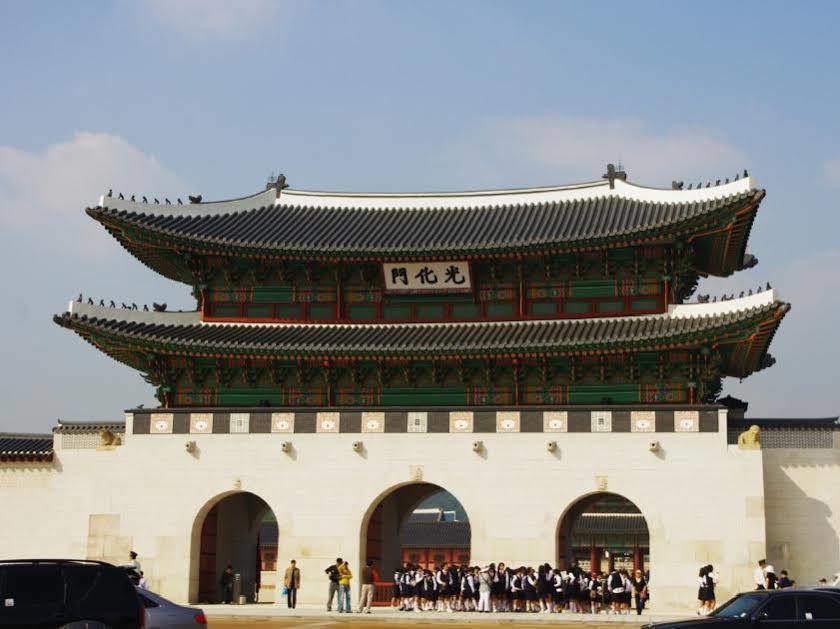 Feliz Guesthouse, Seoul Station Bagian luar foto